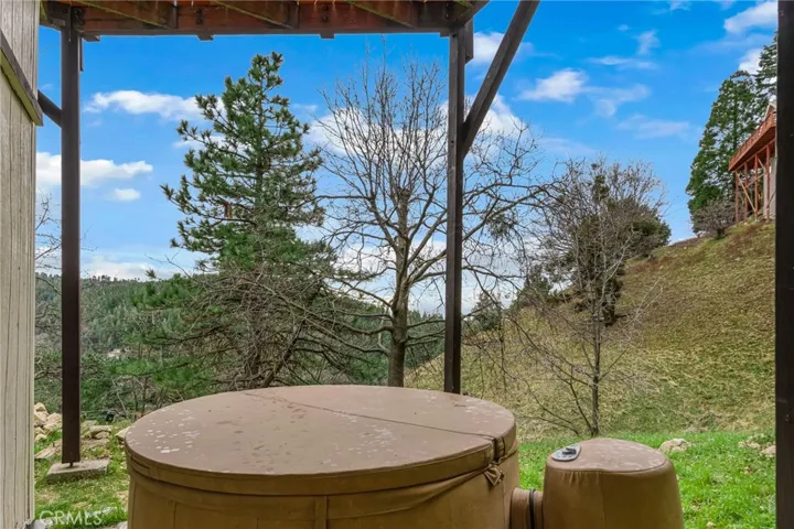 21775 Vista Road, Cedarpines Park, California 92322