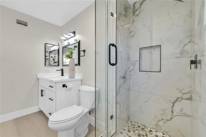 2531 Grayville, La Habra, California 90631