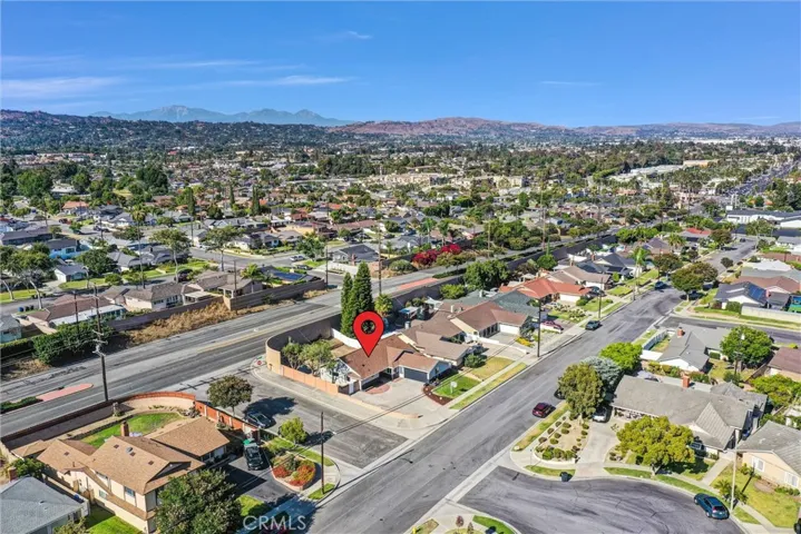2531 Grayville, La Habra, California 90631