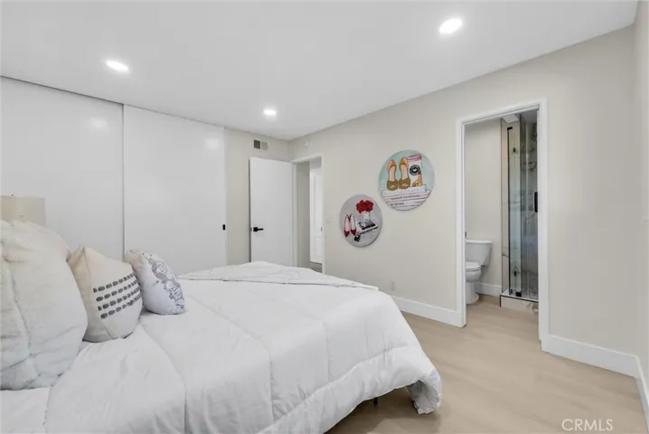 2531 Grayville, La Habra, California 90631