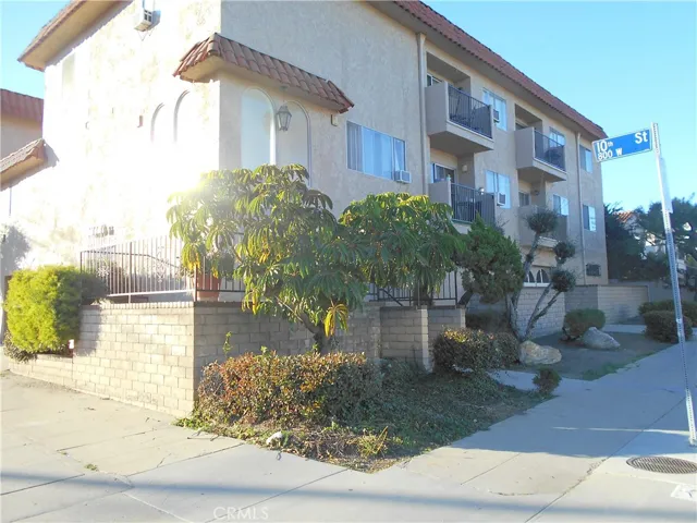 939 S Cabrillo 8, San Pedro, California 90731