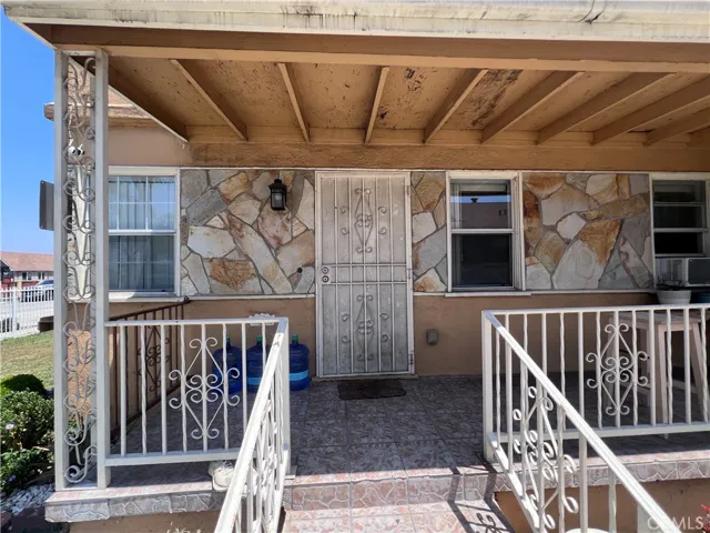 1726 W 83rd, Los Angeles, California 90047