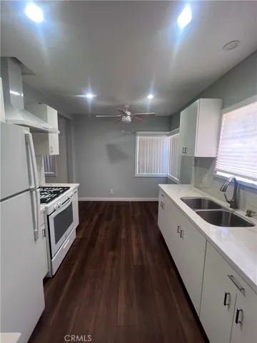 1726 W 83rd, Los Angeles, California 90047