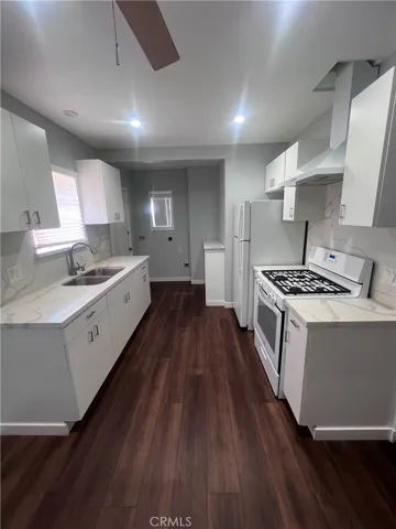 1726 W 83rd, Los Angeles, California 90047