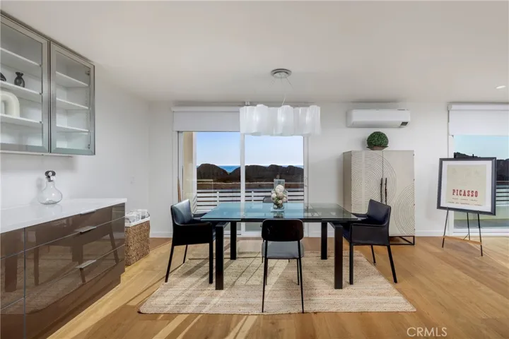 10 66th, Long Beach, California 90803