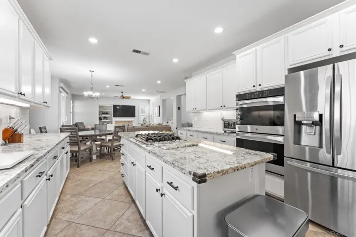 9305 Tiffany Park Pl, El Cajon, California 92021