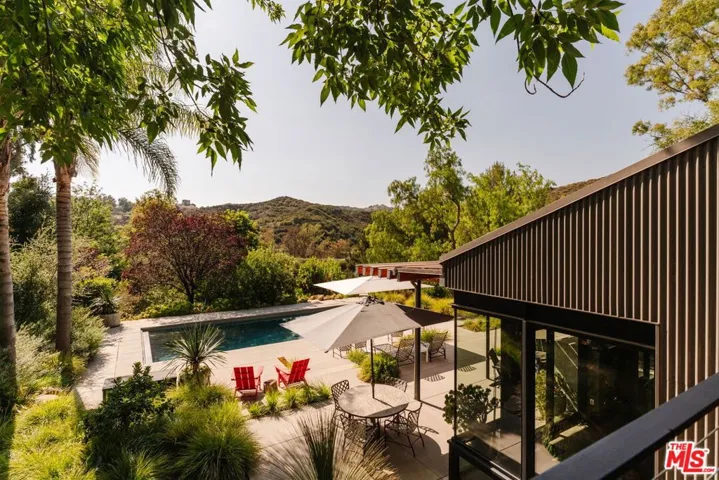 20605 Cheney Drive, Topanga, California 90290