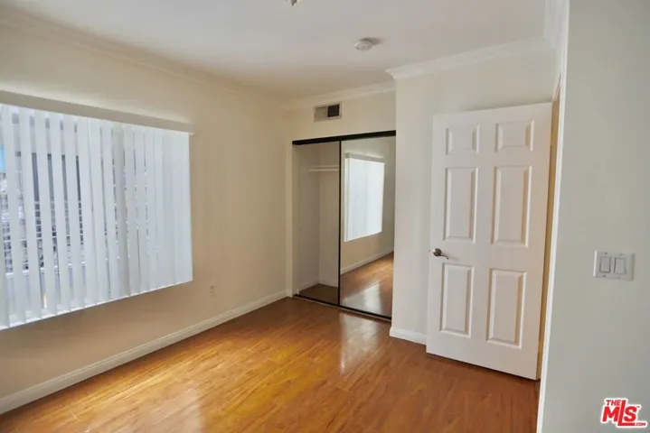 14317 Friar Street, Van Nuys, California 91401