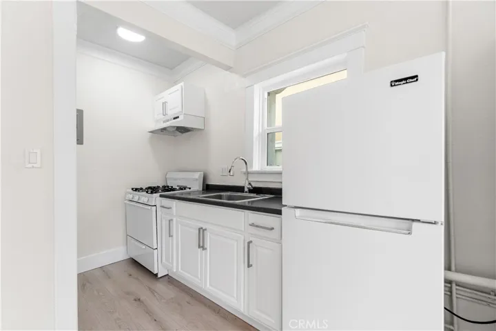 323 W 4th 201, Long Beach, California 90802