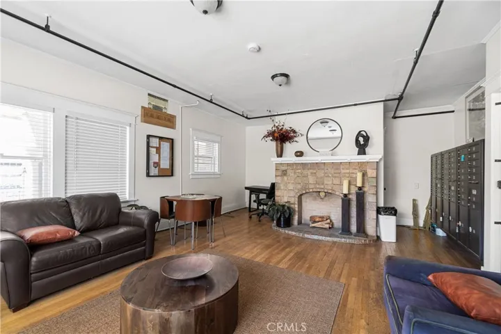 323 W 4th 201, Long Beach, California 90802