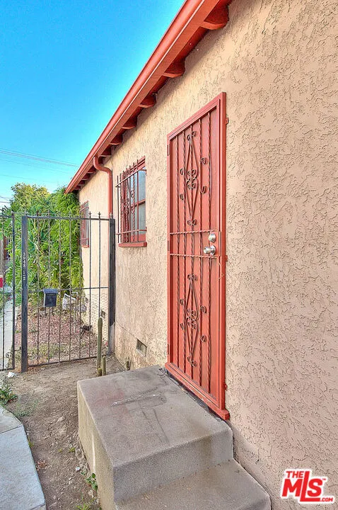 3956 W Slauson Avenue, Los Angeles, California 90043 — photo 4