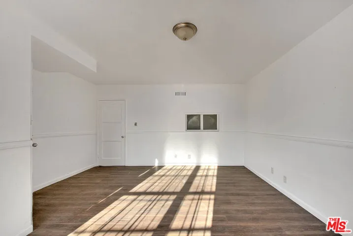 3956 W Slauson Avenue, Los Angeles, California 90043