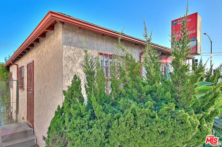 3956 W Slauson Avenue, Los Angeles, California 90043