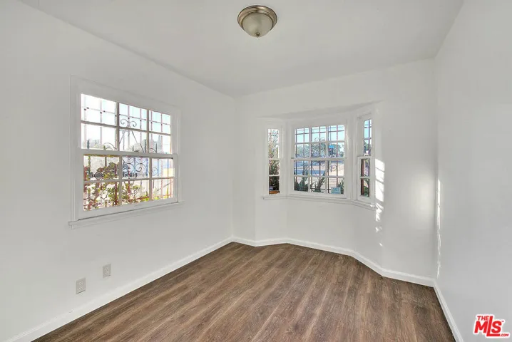 3956 W Slauson Avenue, Los Angeles, California 90043