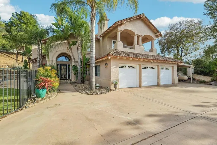 1482 Horsemill Road, El Cajon, California 92021