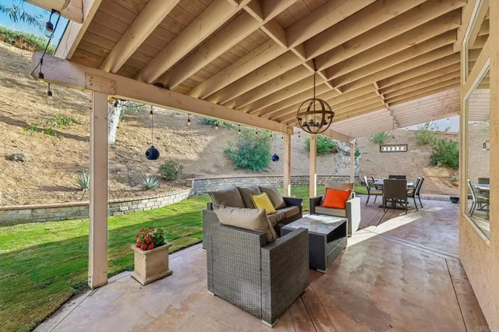1482 Horsemill Road, El Cajon, California 92021