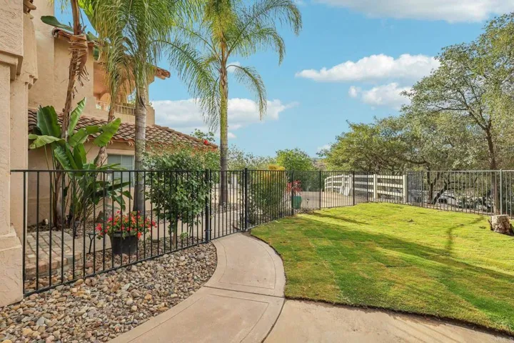 1482 Horsemill Road, El Cajon, California 92021
