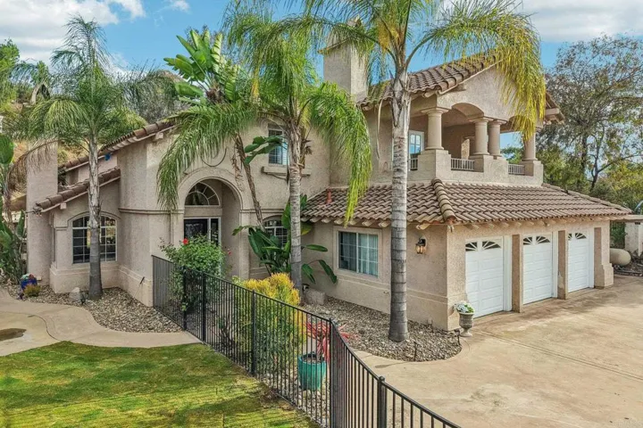 1482 Horsemill Road, El Cajon, California 92021