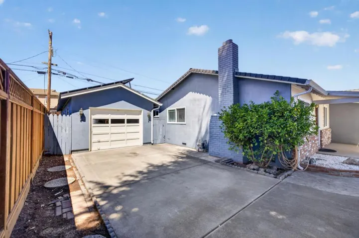 8431 Wayland Lane, Gilroy, California 95020