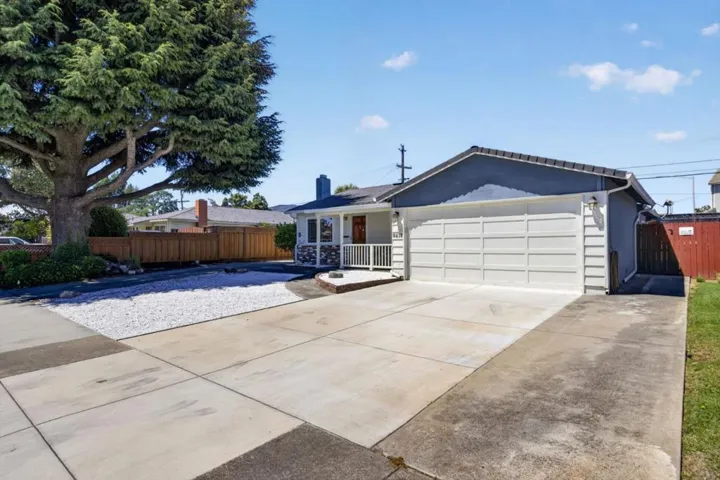 8431 Wayland Lane, Gilroy, California 95020