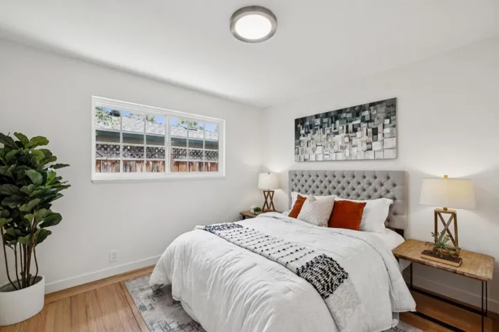 852 Ross Court, Palo Alto, California 94303