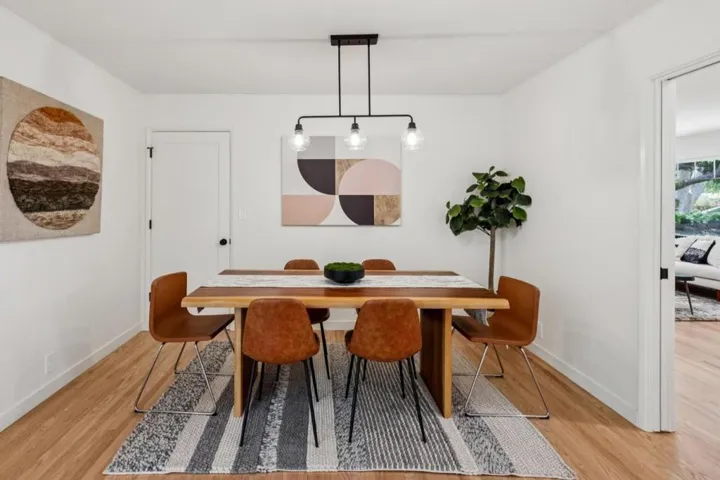 852 Ross Court, Palo Alto, California 94303