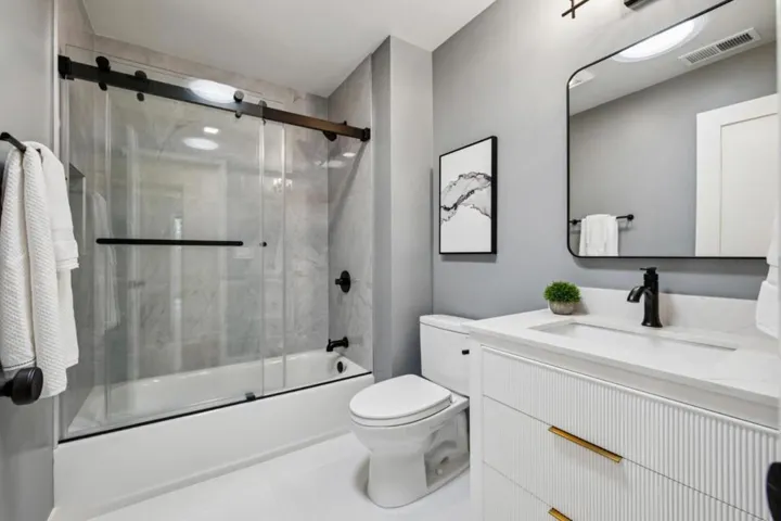 852 Ross Court, Palo Alto, California 94303