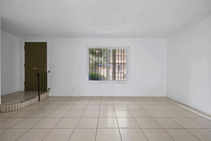 540 Salem Way, Stockton, California 95207
