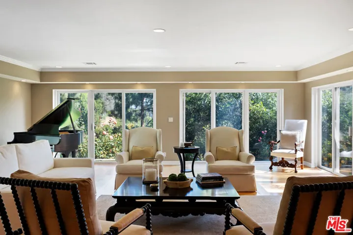 12750 Mulholland Drive, Beverly Hills, California 90210