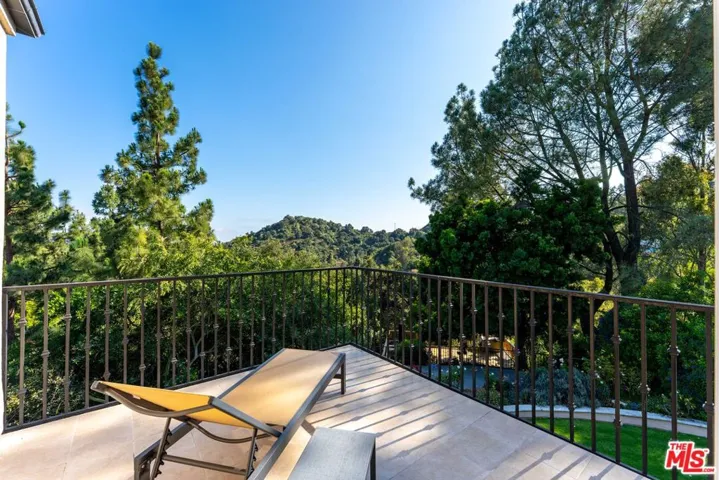 12750 Mulholland Drive, Beverly Hills, California 90210