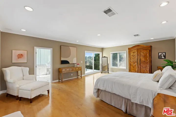 12750 Mulholland Drive, Beverly Hills, California 90210