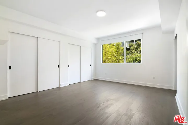 1345 N Havenhurst Drive 4, West Hollywood, California 90046