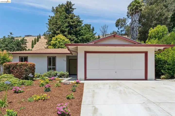 650 Marlesta Rd, Pinole, California 94564-2643