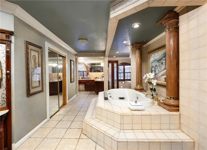 Primary suite bathroom