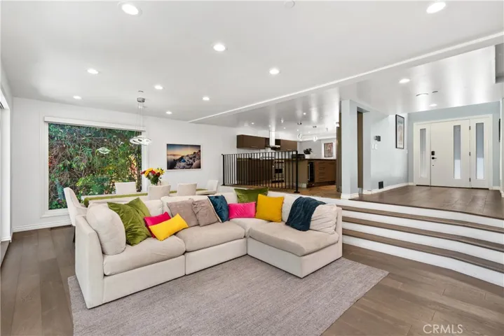 7670 Woodrow Wilson, Los Angeles, California 90046