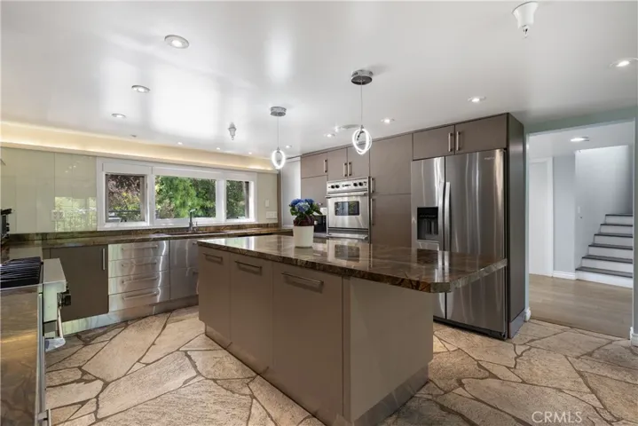 7670 Woodrow Wilson, Los Angeles, California 90046