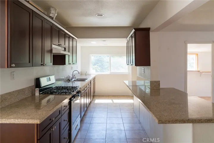 6594 Smith, Jurupa Valley, California 91752