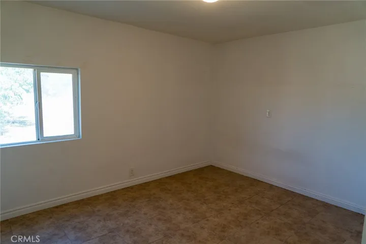 6594 Smith, Jurupa Valley, California 91752