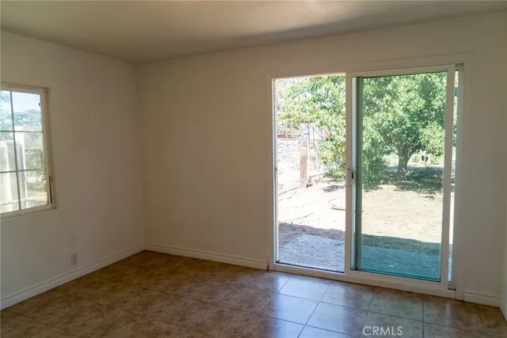 6594 Smith, Jurupa Valley, California 91752