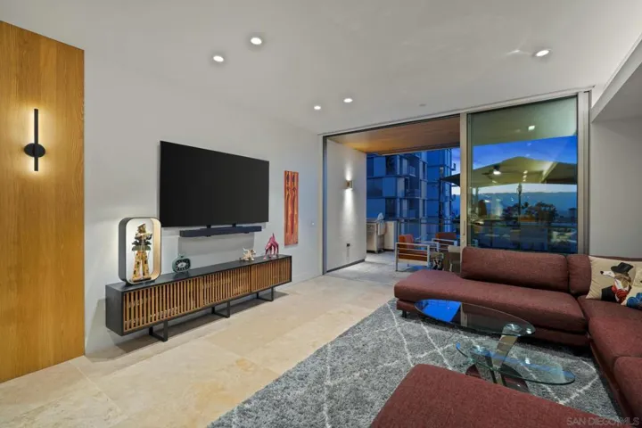 2750 4th Ave 303, San Diego, California 92103