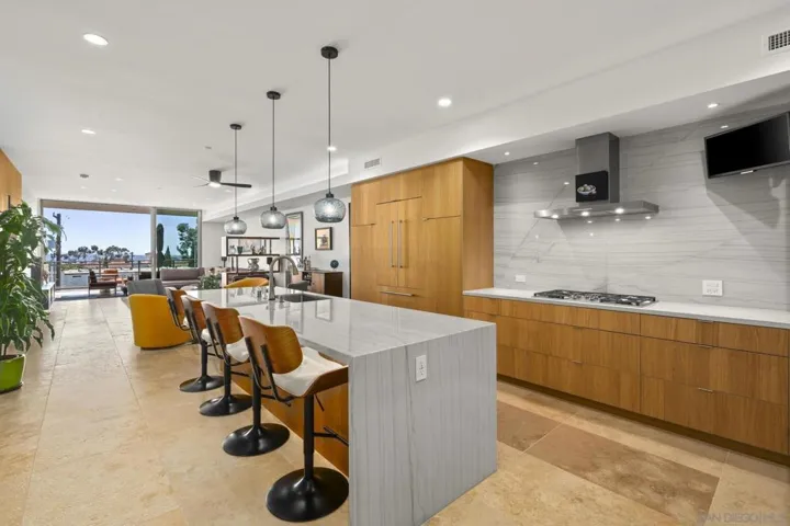 2750 4th Ave 303, San Diego, California 92103