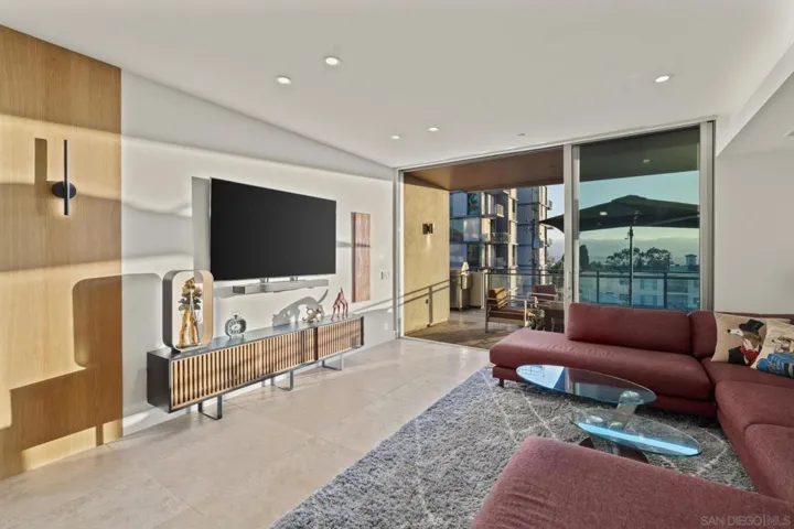 2750 4th Ave 303, San Diego, California 92103