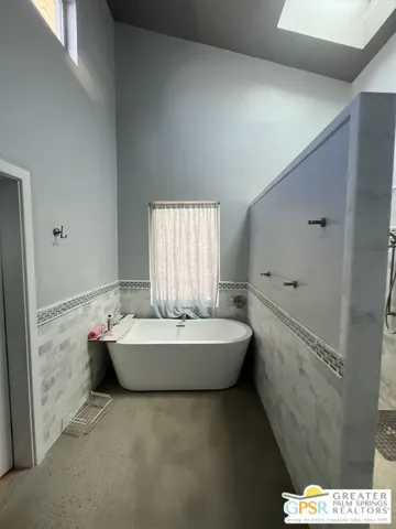 18568 Ford Avenue, Desert Hot Springs, California 92241