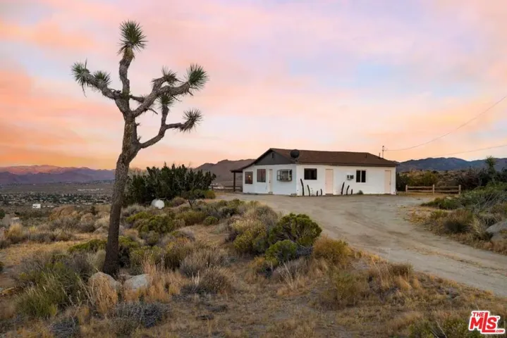 6036 Chula Vista Avenue, Yucca Valley, California 92284