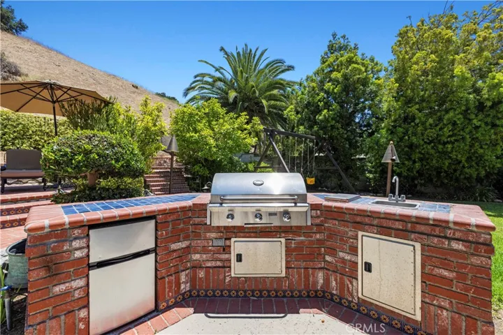 3728 Park Colony Court, Agoura Hills, California 91301
