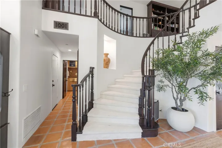 3728 Park Colony Court, Agoura Hills, California 91301