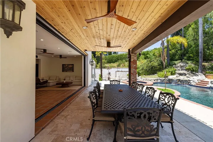 3728 Park Colony Court, Agoura Hills, California 91301