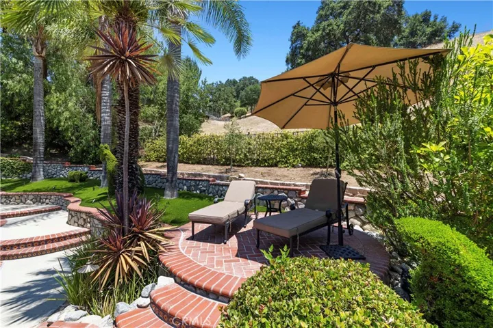 3728 Park Colony Court, Agoura Hills, California 91301