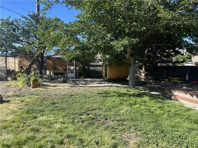 639 Houston Drive, Bishop, California 93514