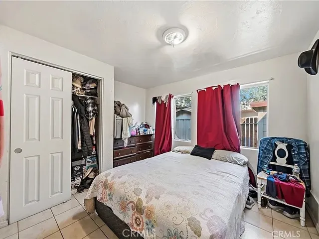 15548 8th, Victorville, California 92395